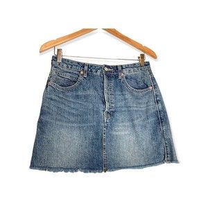 Free People We The Free Distressed Denim Button Fly Raw Hem Mini Skirt Size 28